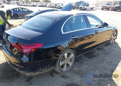 2025 Mercedes-Benz C 300 из США, поврежденный, VIN W1KAF4GB7SR290436